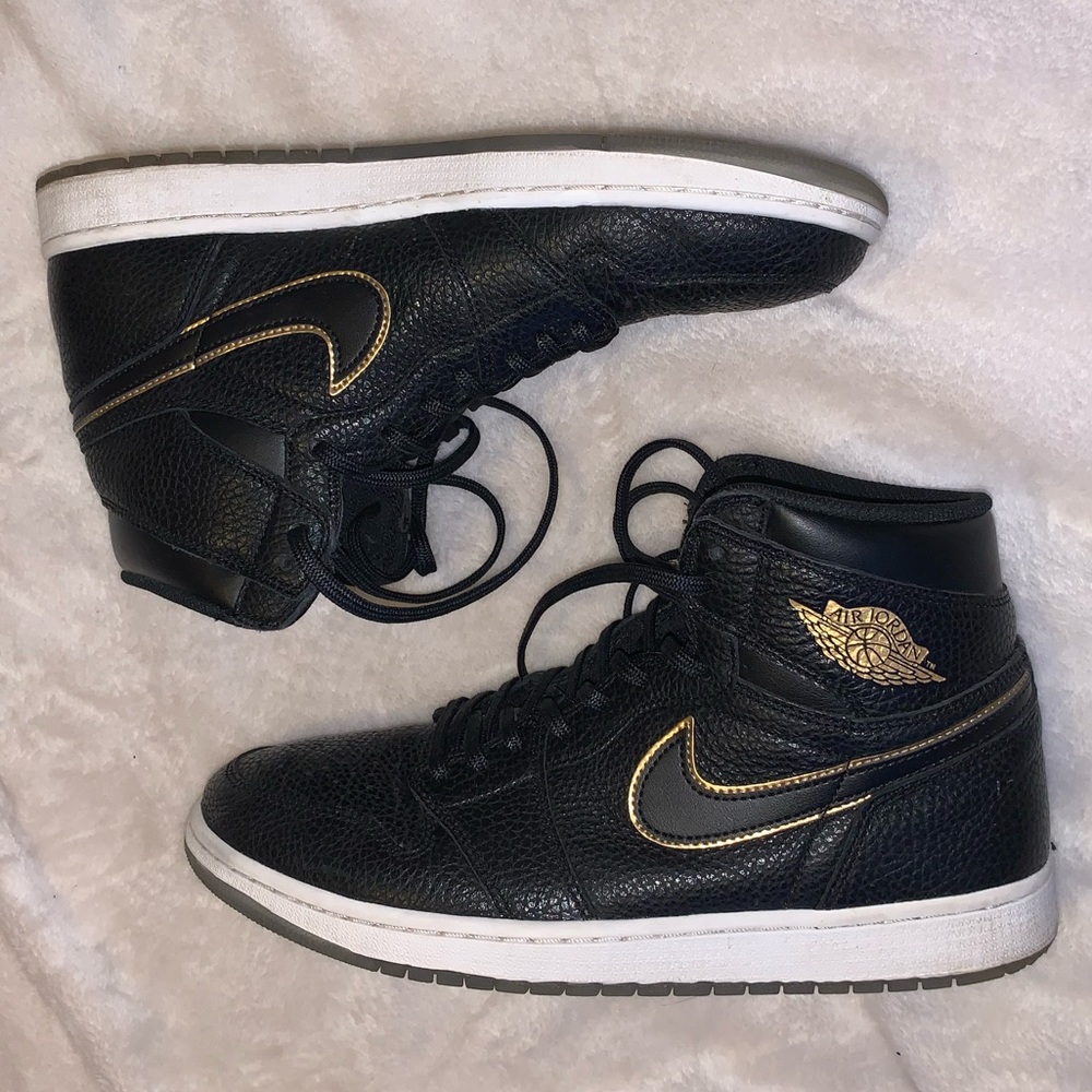 Air Jordan 1 “City of Flight”